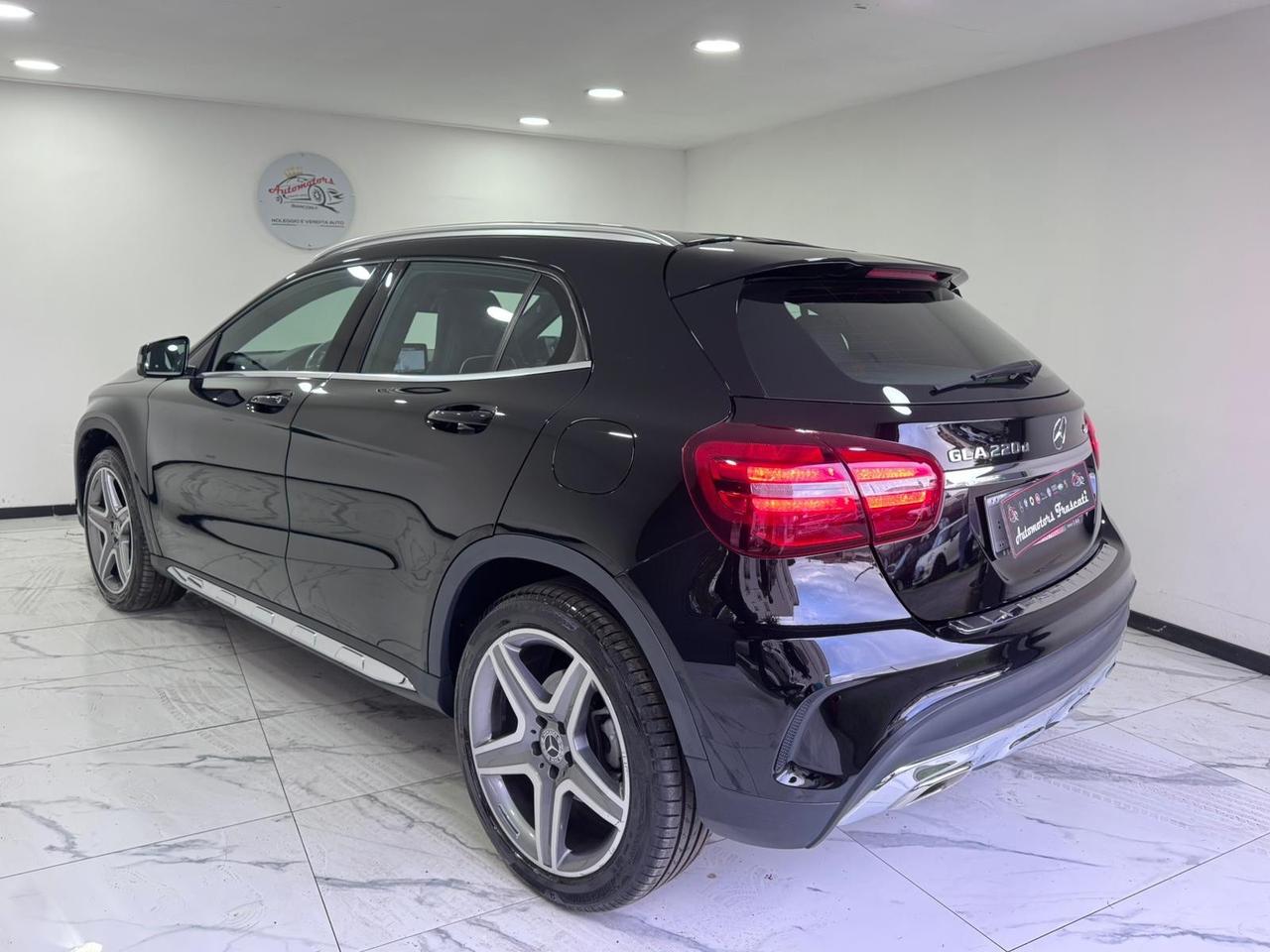 Mercedes-benz GLA 220 d Automatic 4Matic Premium-AMG-FULL-2018