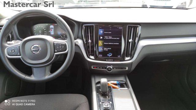 VOLVO V60 V60 II 2019 2.0 b4 Momentum Business Pro auto - GG