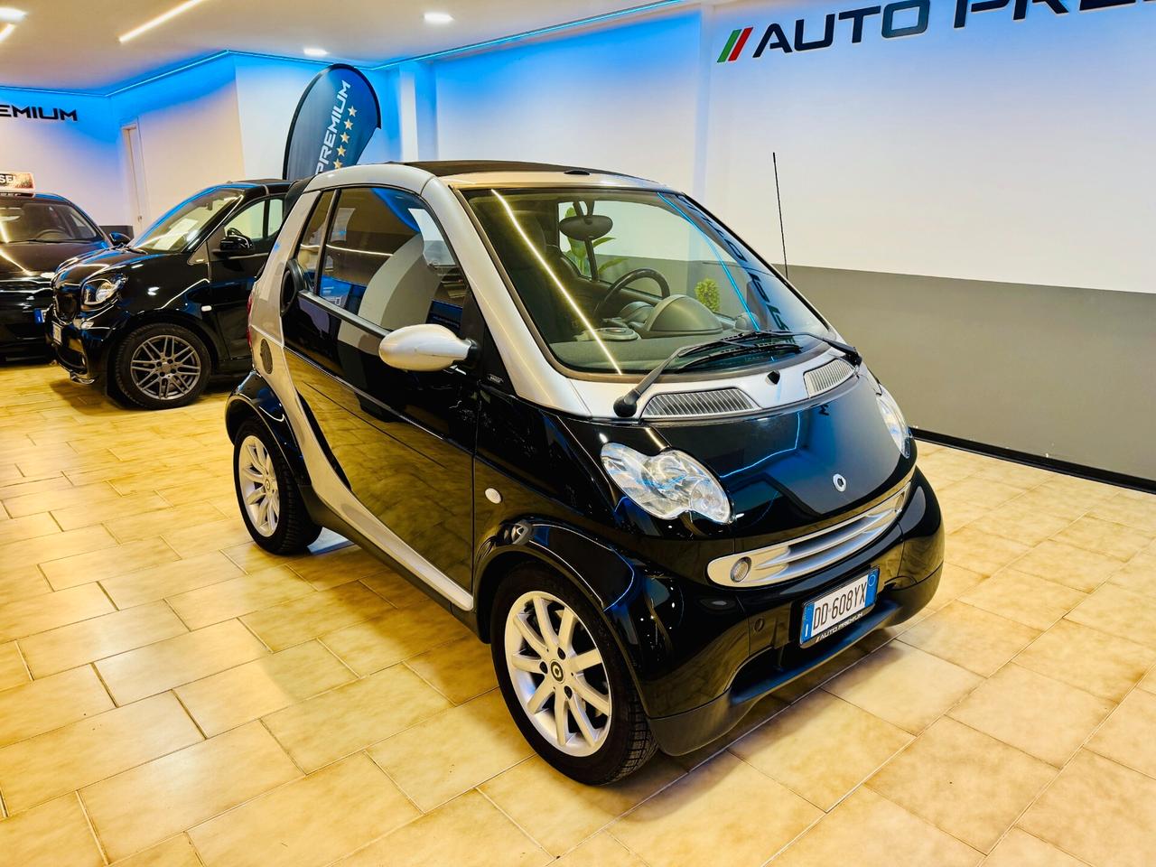 Smart ForTwo 700 cabrio (45 kW) Clima - Centralizzata