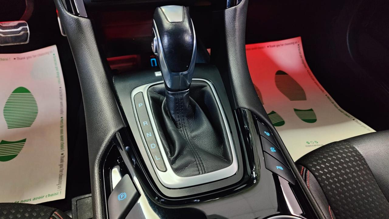 Ford Mondeo Full Hybrid 2.0 187 CV eCVT SW ST-Line Business