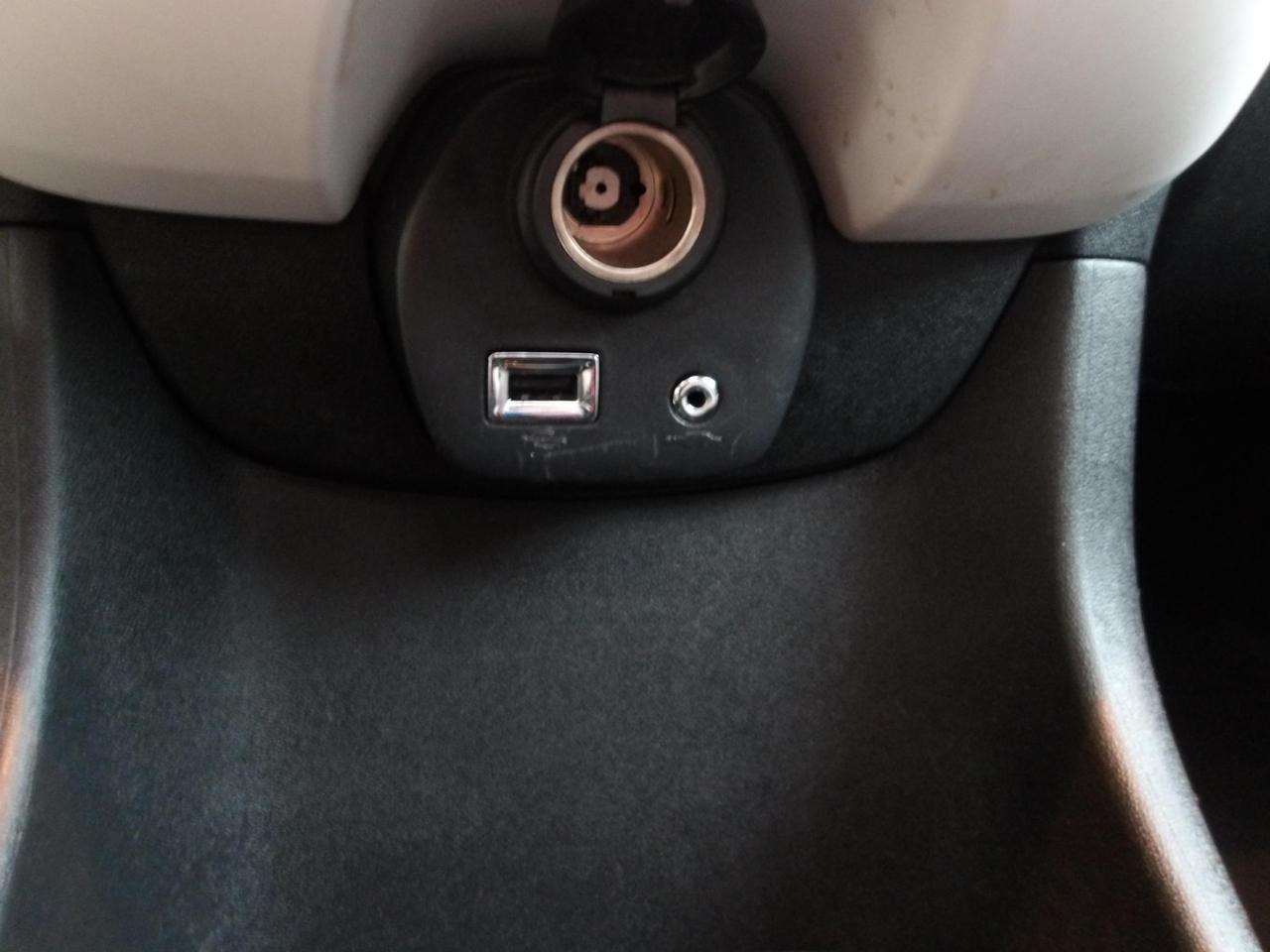 Peugeot 108 5 Porte 108 5p 1.2 puretech Allure Top! E6