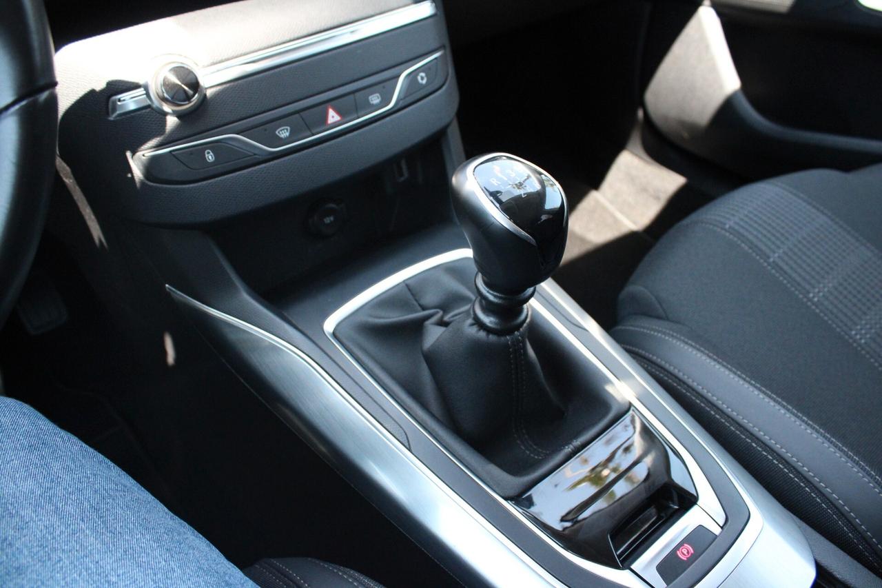 Peugeot 308 BlueHDi 130 S&S Allure