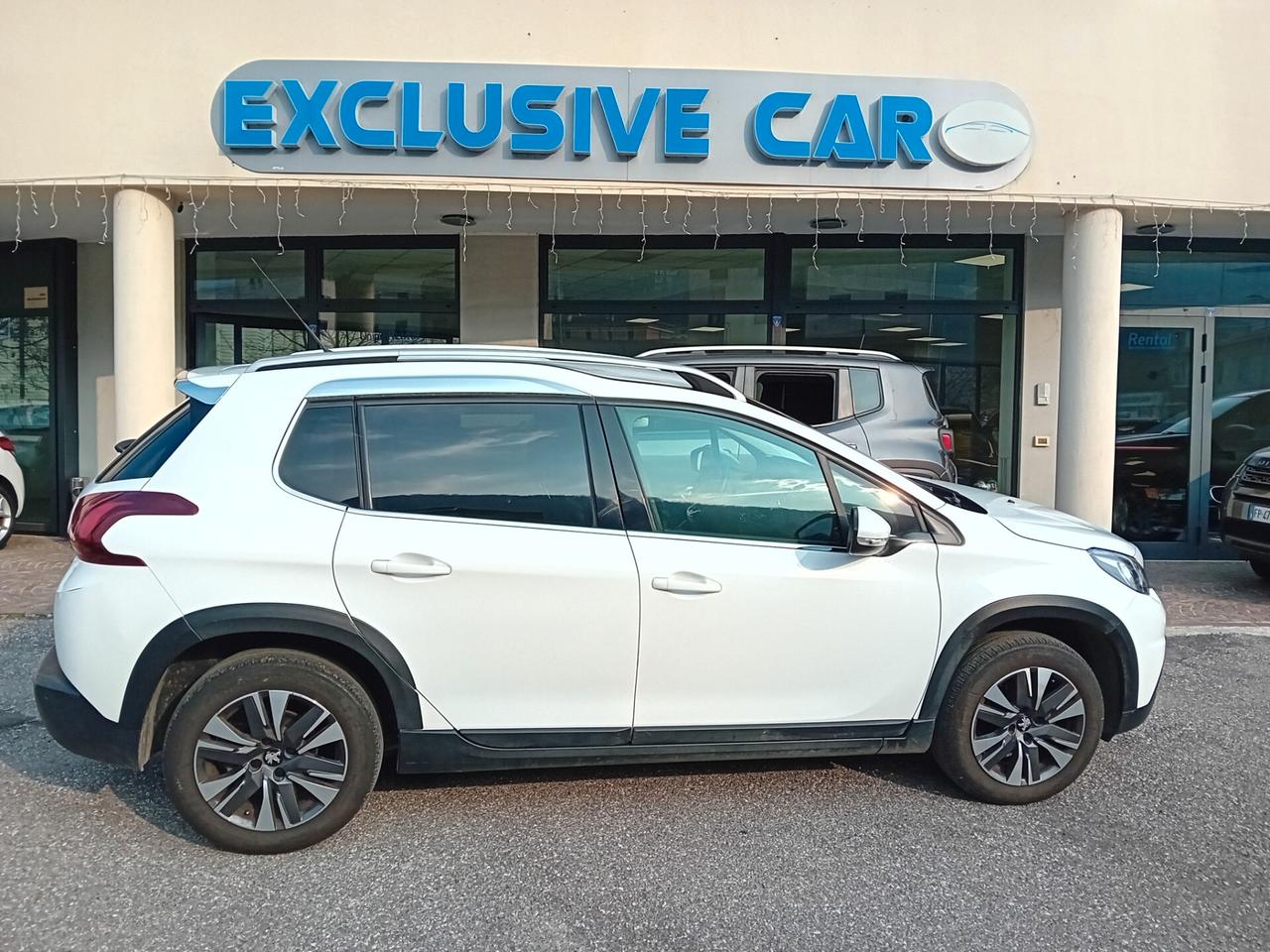 Peugeot 2008 PureTech 82 S&S Allure