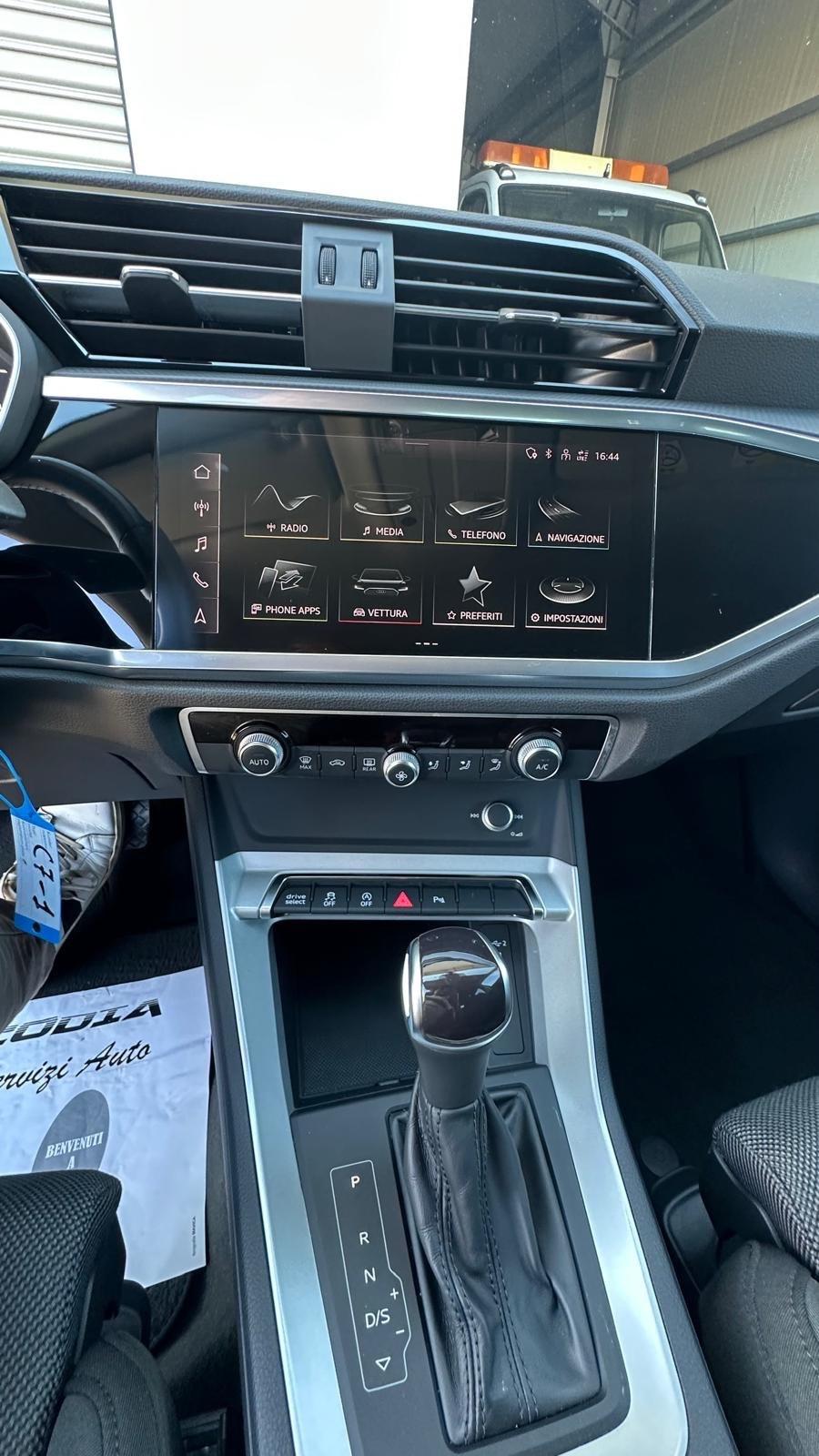 Audi Q3 35 TDI S tronic