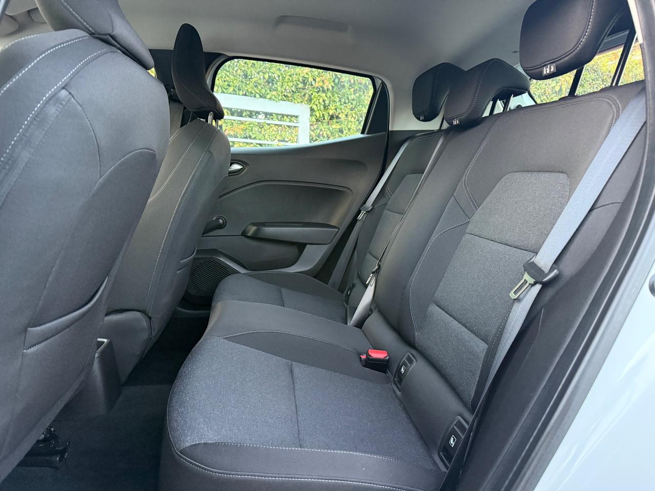 Renault Clio 1.0 TCe Business Edition GARANTITA