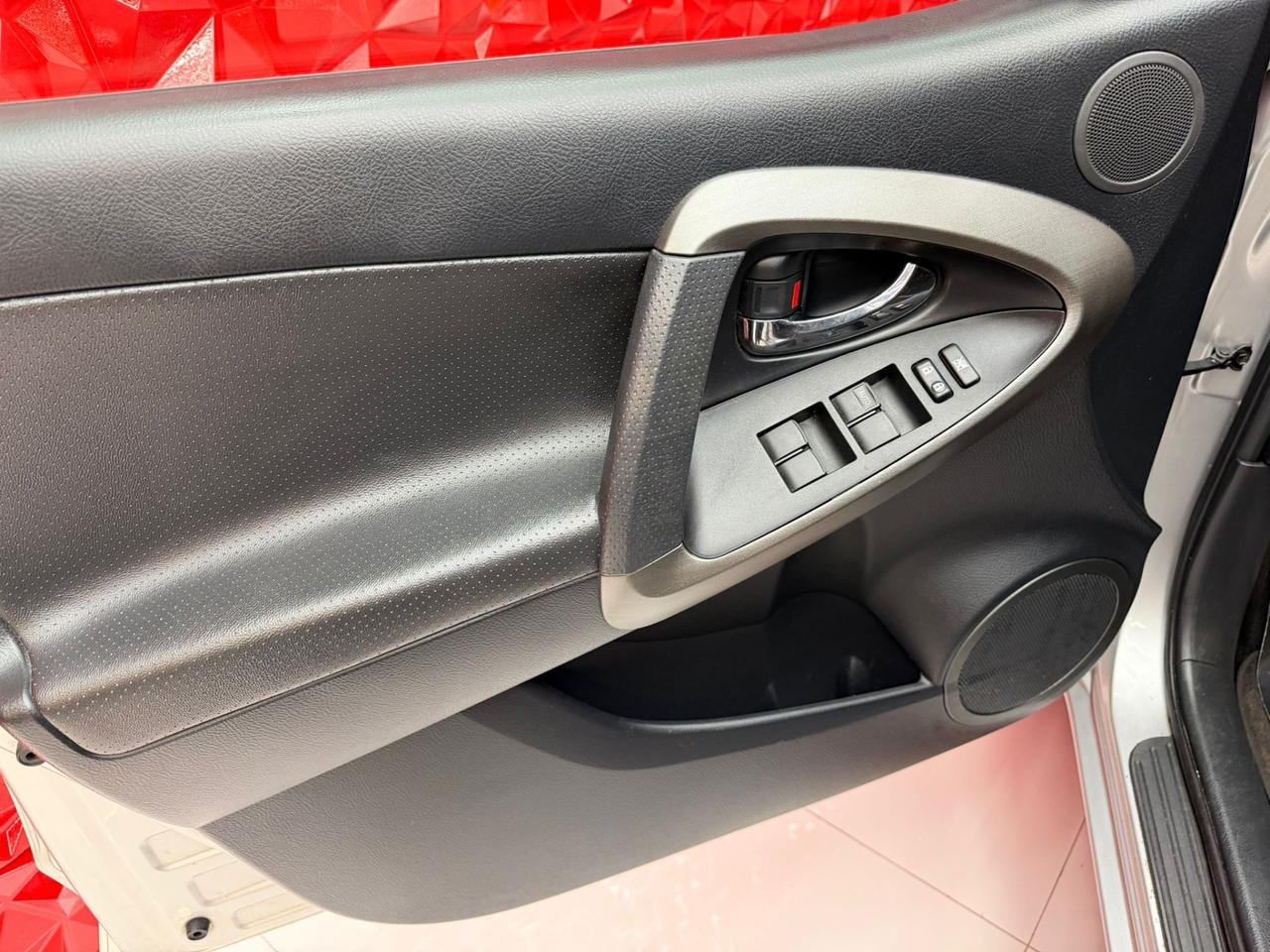 Toyota RAV4 2.2 D-4D 150 CV DPF Luxury