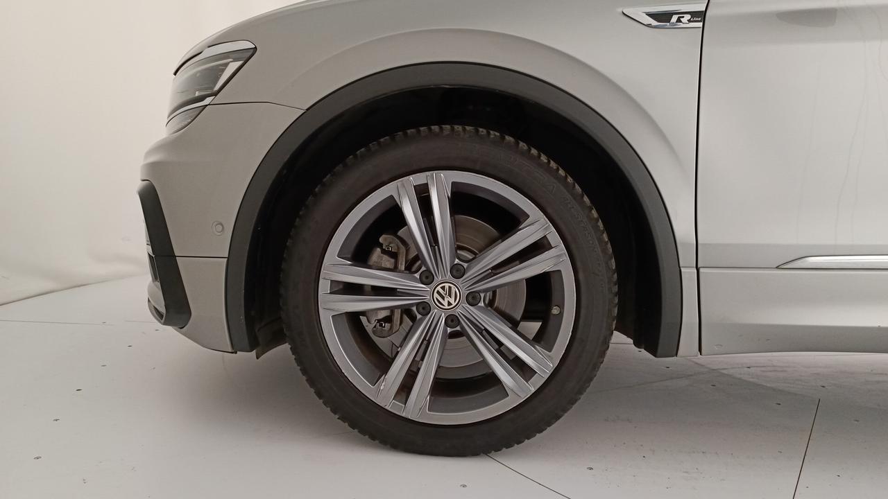 VOLKSWAGEN Tiguan 2.0 tdi Advanced R-Line Exterior Pack 4motion 190cv dsg