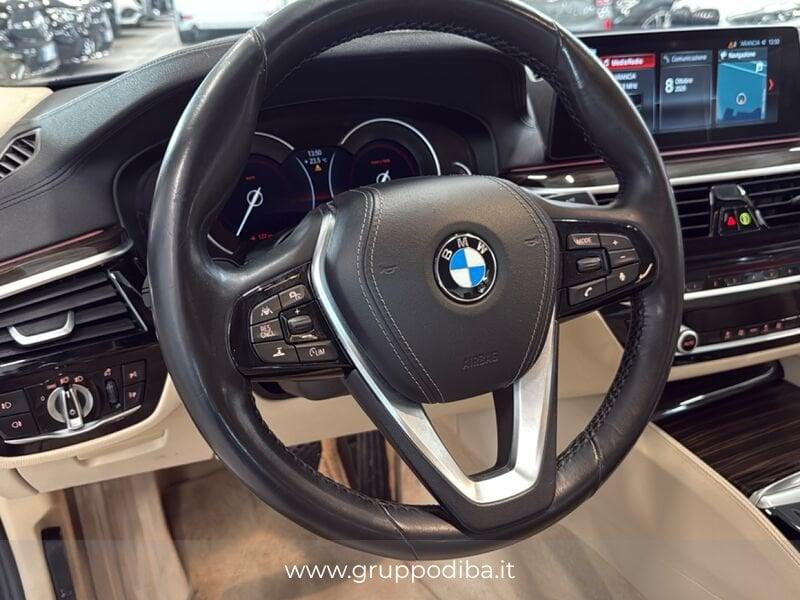 BMW Serie 5 G30 2017 Berlina Benzi 540i xdrive Luxury auto