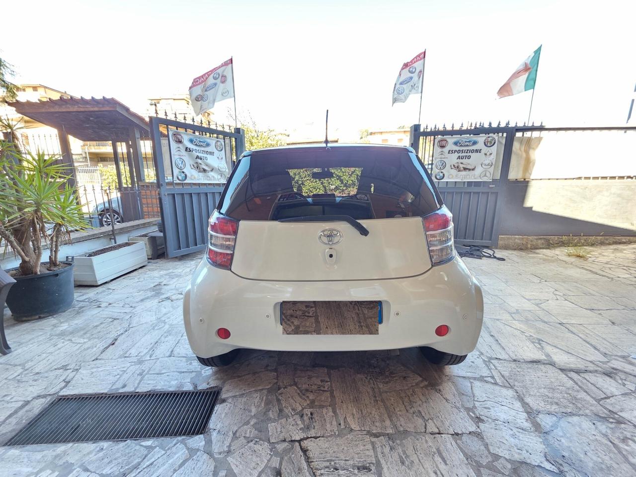 Toyota iQ 1.3 CVT Style