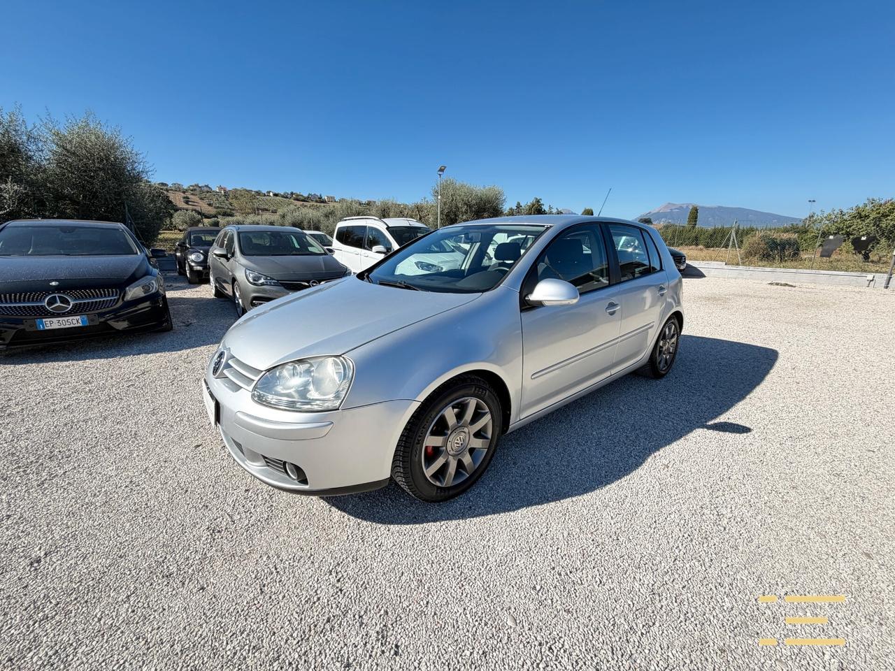 Volkswagen Golf 1.9 TDI 5p. Sportline 77 kw 105 cv 274.805 km
