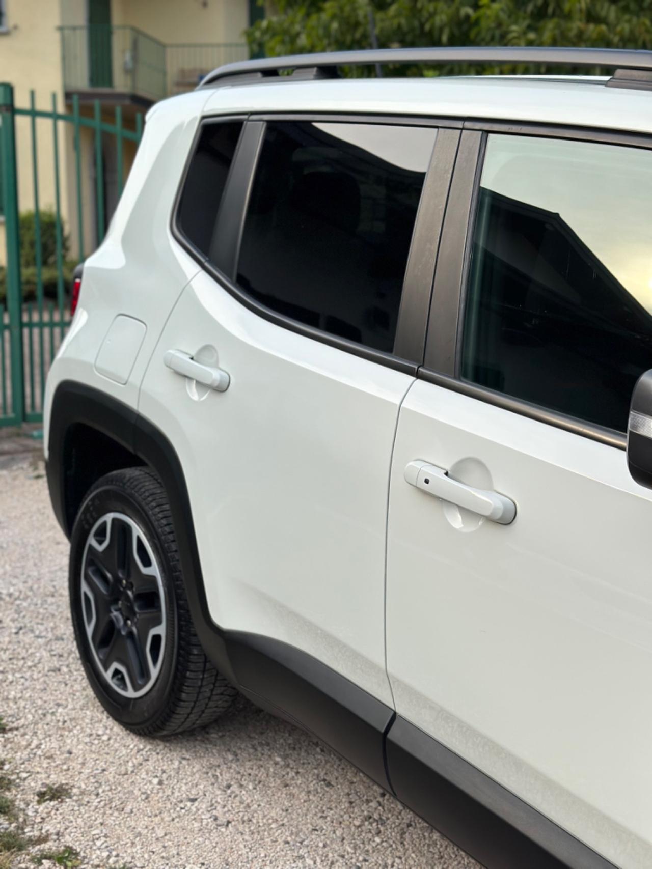 Jeep RENEGADE 2.0 MJT 4WD TRAILHAWK EU6B KMCERT