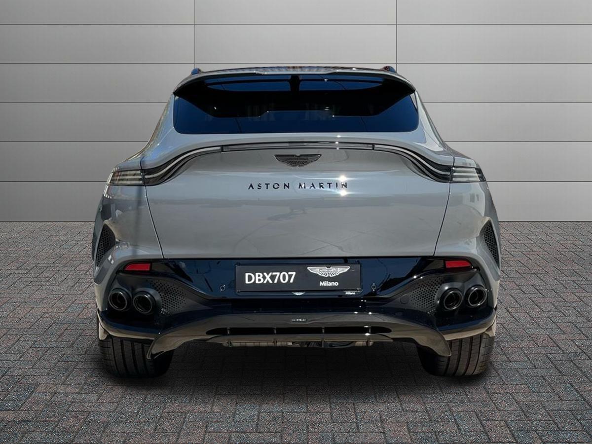 ASTON MARTIN DBX707 4.0