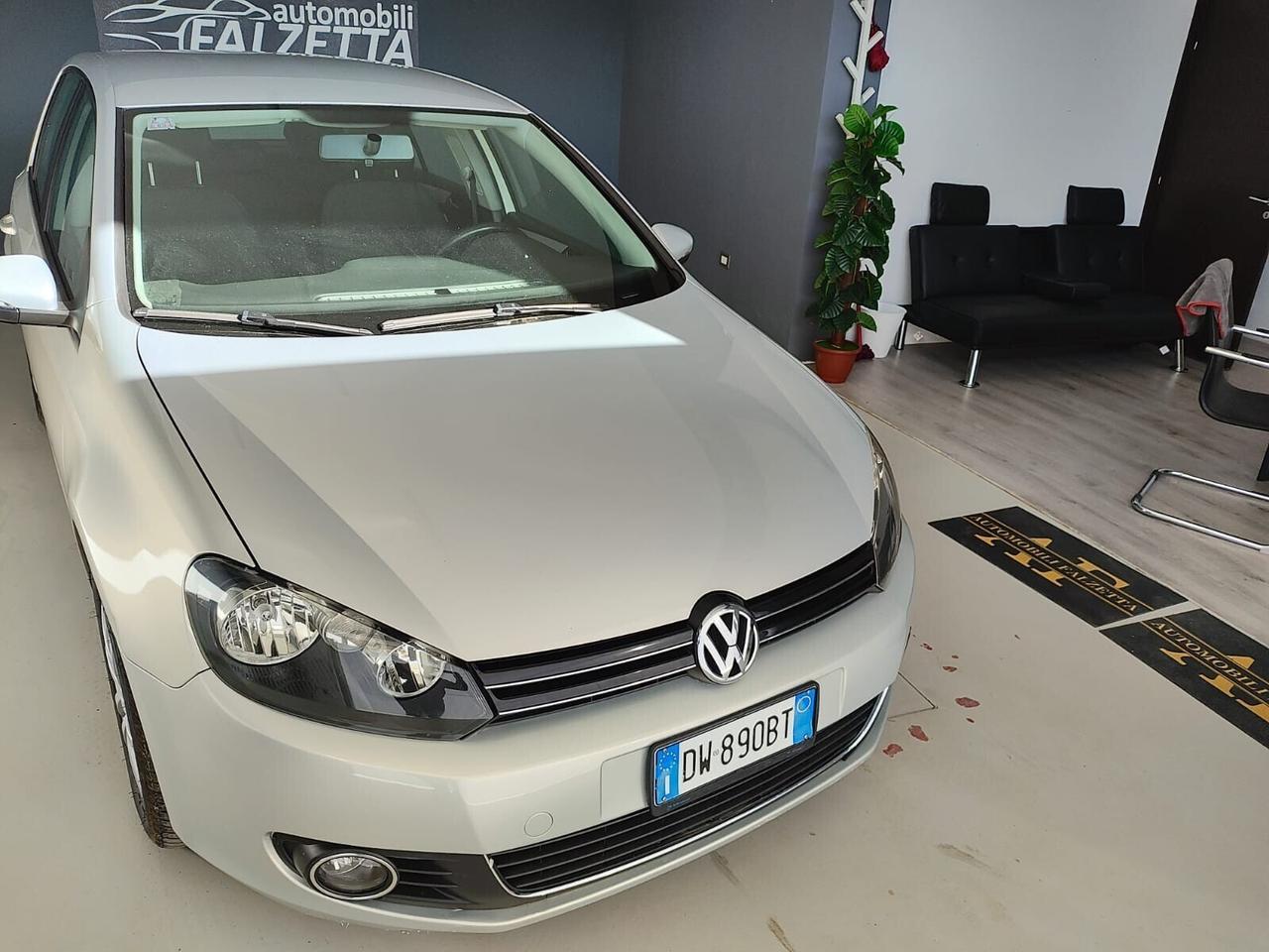 Volkswagen Golf 2.0 TDI DPF 5p. Highline permuto