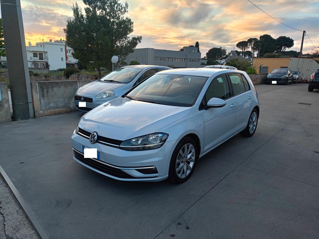Volkswagen Golf 1.000 TSI 110 CV