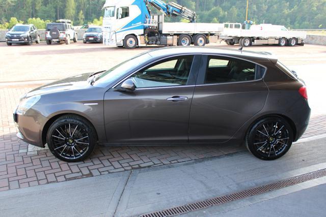 ALFA ROMEO Giulietta 2.0 JTDm-2 150 CV Distinctive