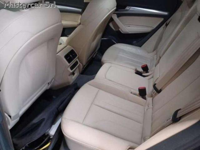 AUDI Q5 Q5 50 2.0 tfsi e Business quattro 299cv- GB027RD