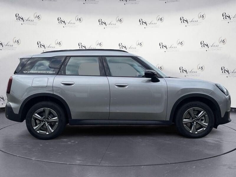 MINI Mini Countryman U25 Mini C Countryman Essential LED PDC DAB+