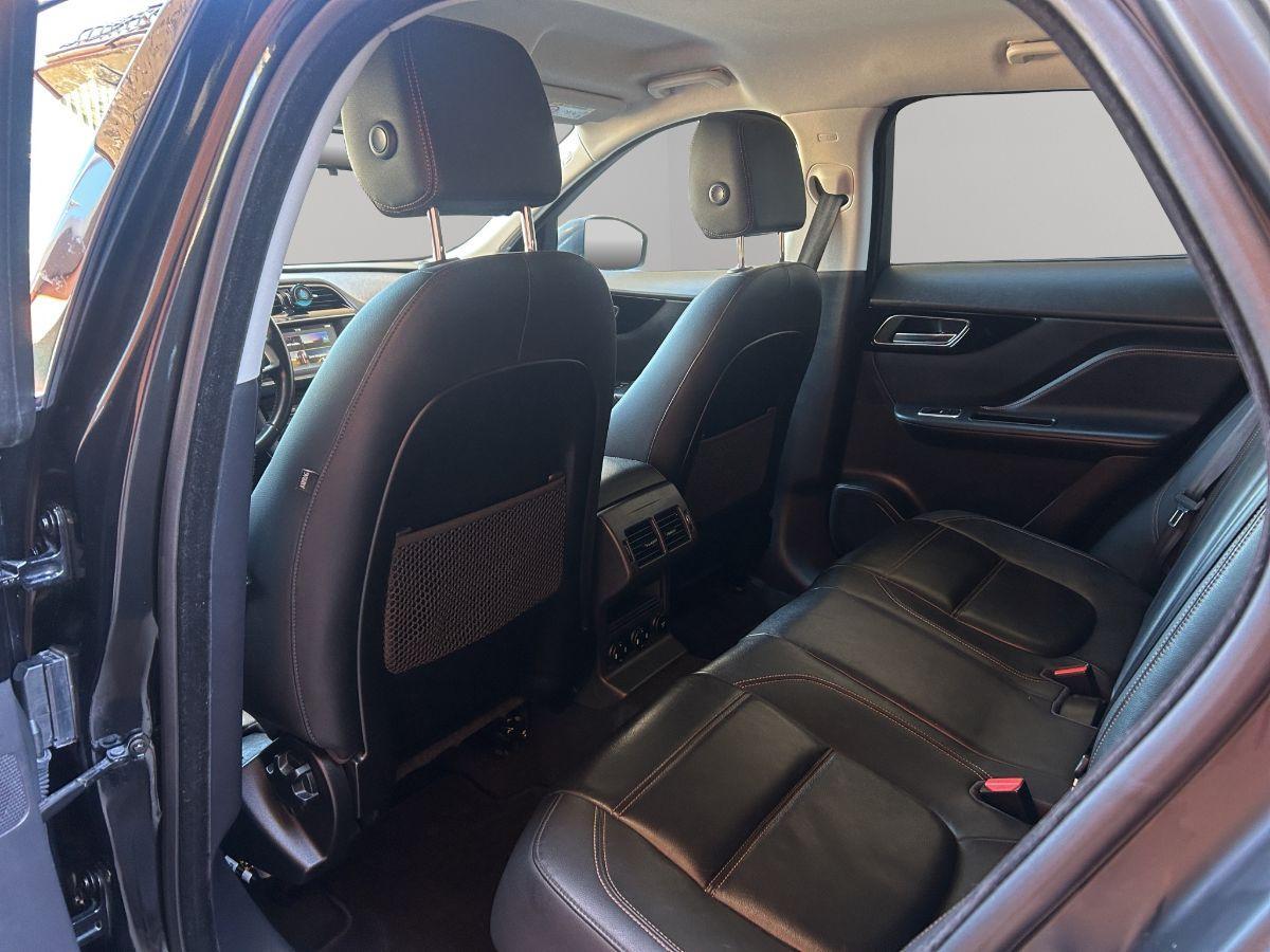 JAGUAR - F-Pace - 2.0 D 180 CV aut. R-Sport