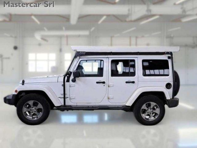 JEEP Wrangler Wrangler III 2011 Unlimited 2.8 crd Sahara auto 20