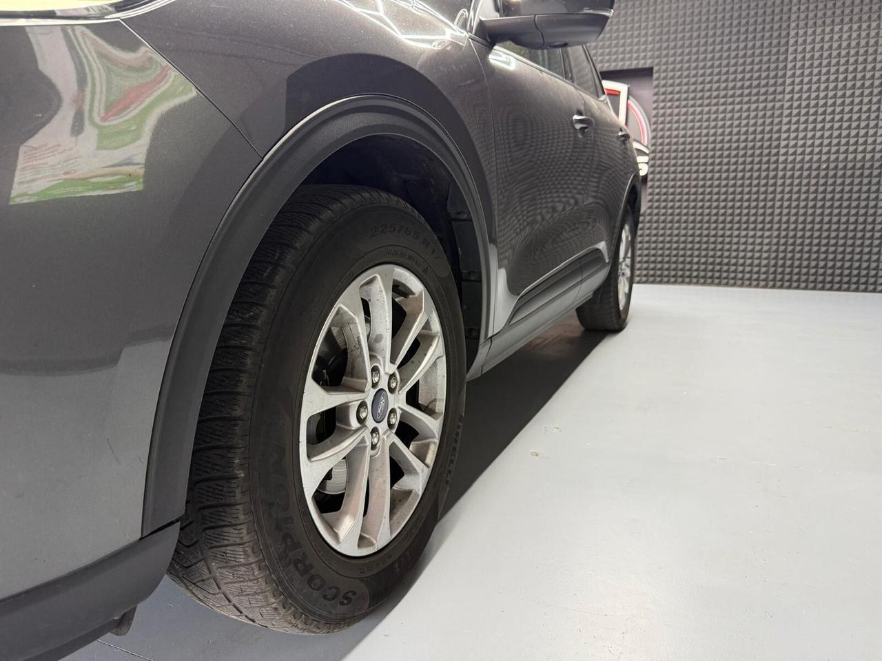 Ford Kuga 1.5 EcoBlue 120 CV aut. 2WD Titanium Business