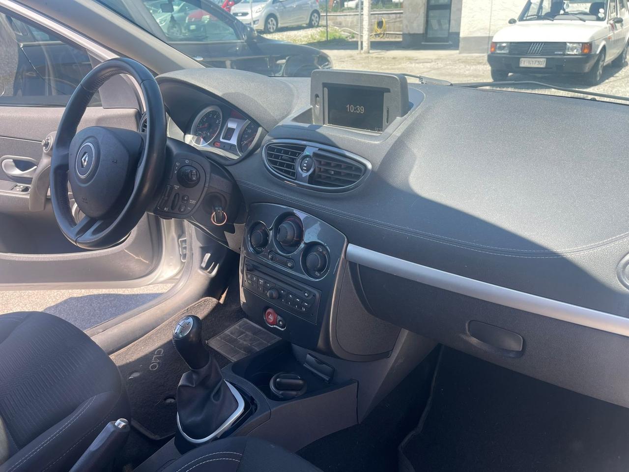 Renault Clio 1.2 16V 5 porte Live!