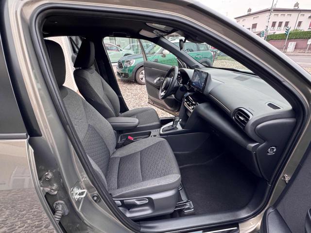 TOYOTA Yaris Cross 1.5 Hybrid 5p. E-CVT Business