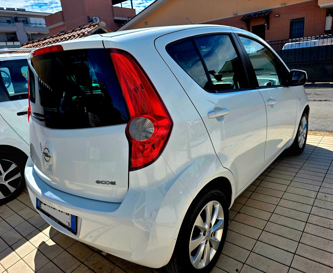 Opel Agila 1.0 12V 68 CV Elective