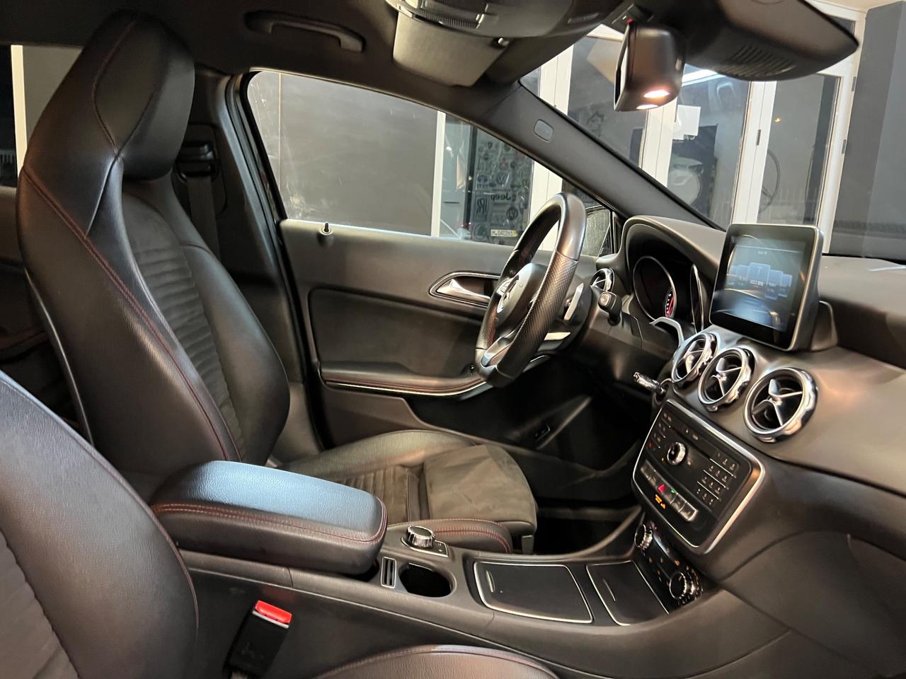 Mercedes-benz GLA 220 d Automatic 4Matic Premium