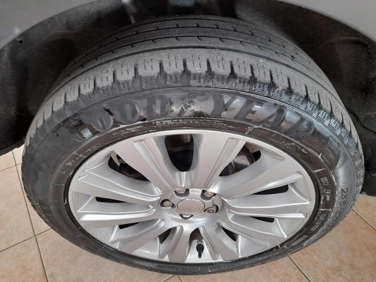 Land Rover Range Evoque 2.2 Sd4 5p. Pure Tech Pack