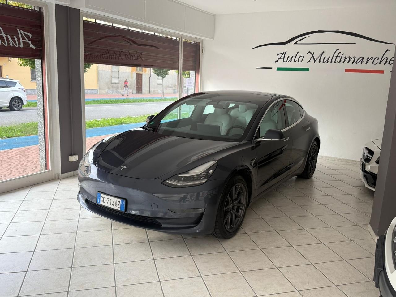 Tesla Model 3 Long Range Dual Motor AWD