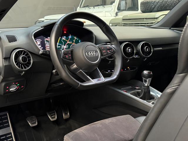 AUDI TTS Coupé 2.0 TFSI 310 CV quattro