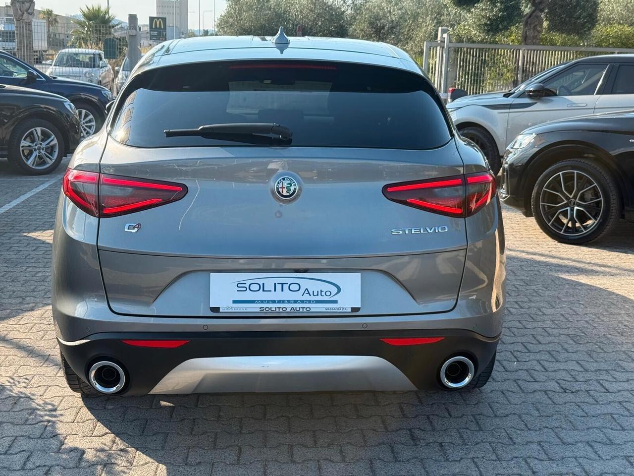 Alfa Stelvio 2.2 160 CV AT8 RWD Super + Palette