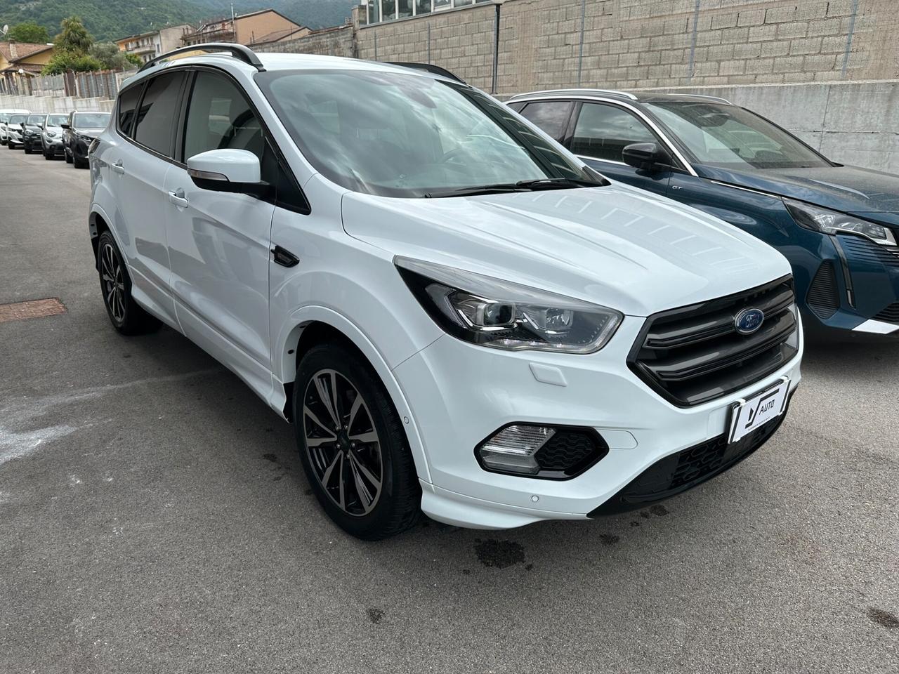 Ford Kuga 2.0 TDCI 180 CV S&S 4WD Powershift ST-Line