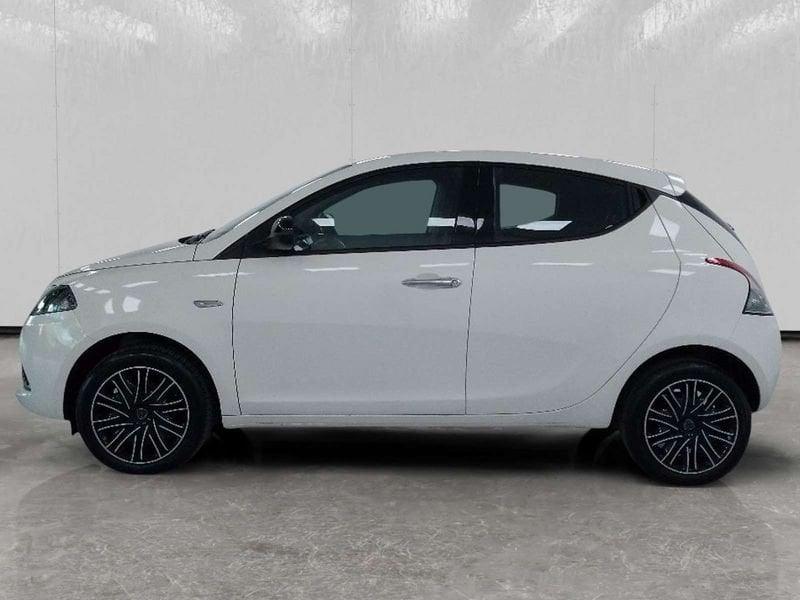Lancia Ypsilon 1.0 firefly hybrid Gold Plus s&s 70cv 5p.ti
