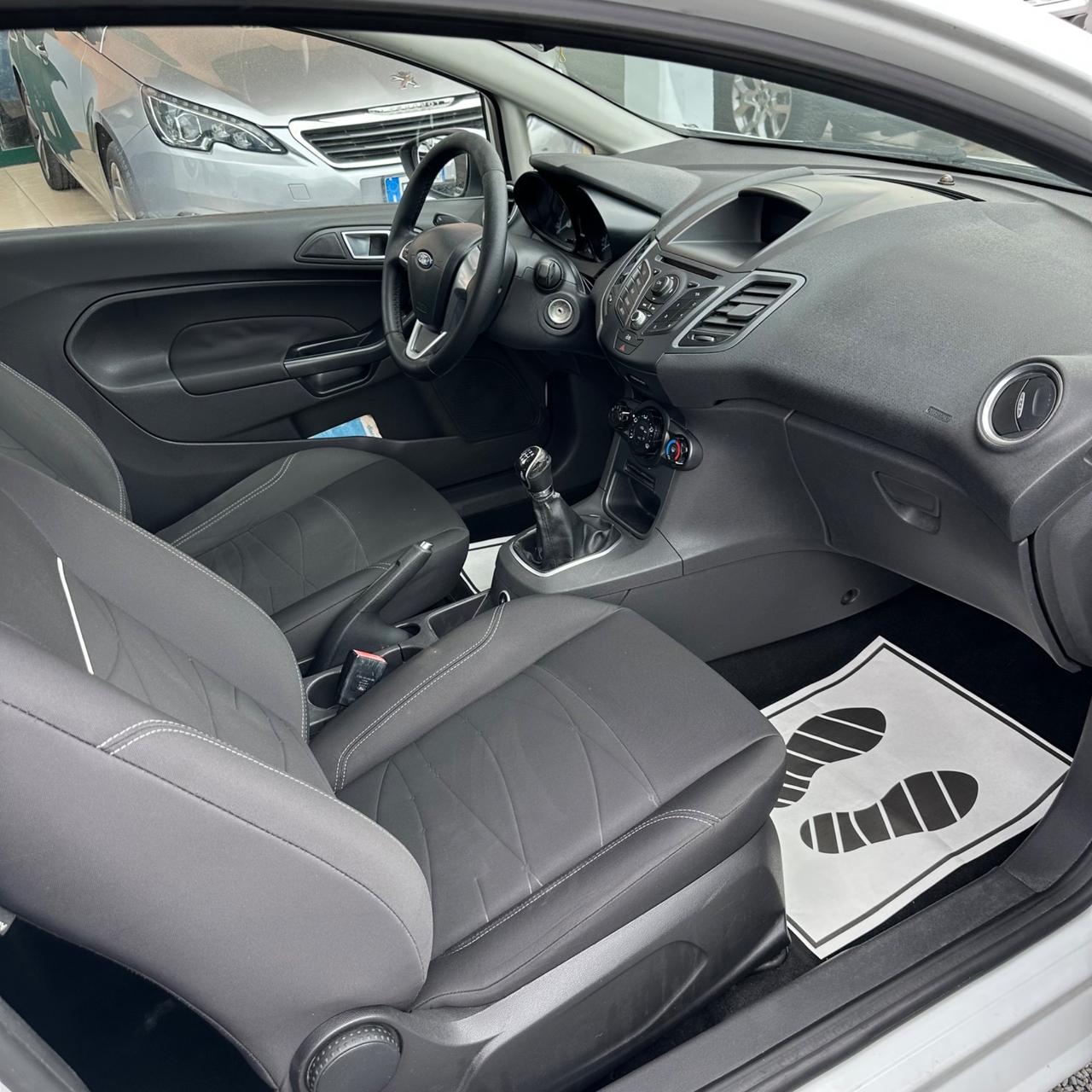 Ford Fiesta 1.4 3p. Bz.- GPL Titanium