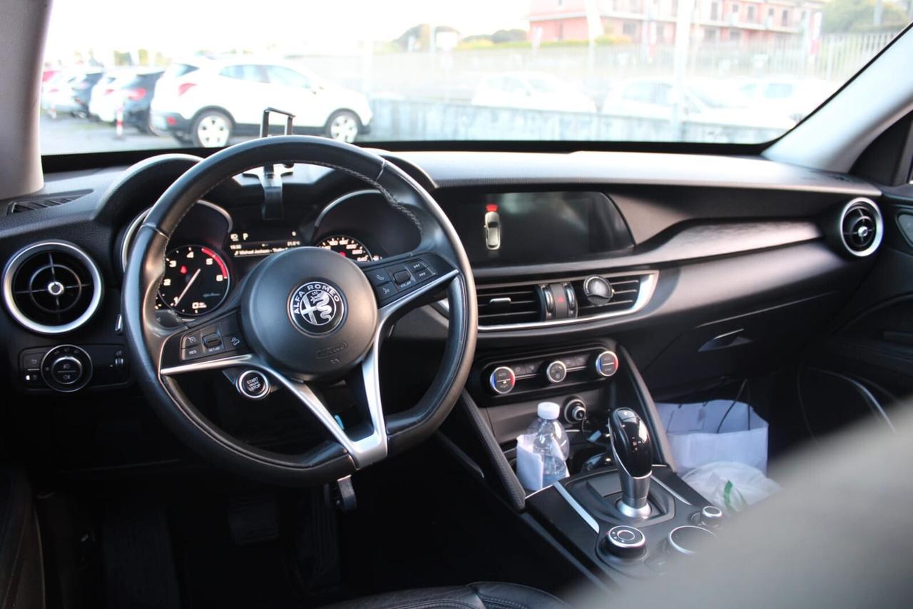 Alfa Romeo Stelvio Tua A SOLI 292€ al mese Anticipo Zero