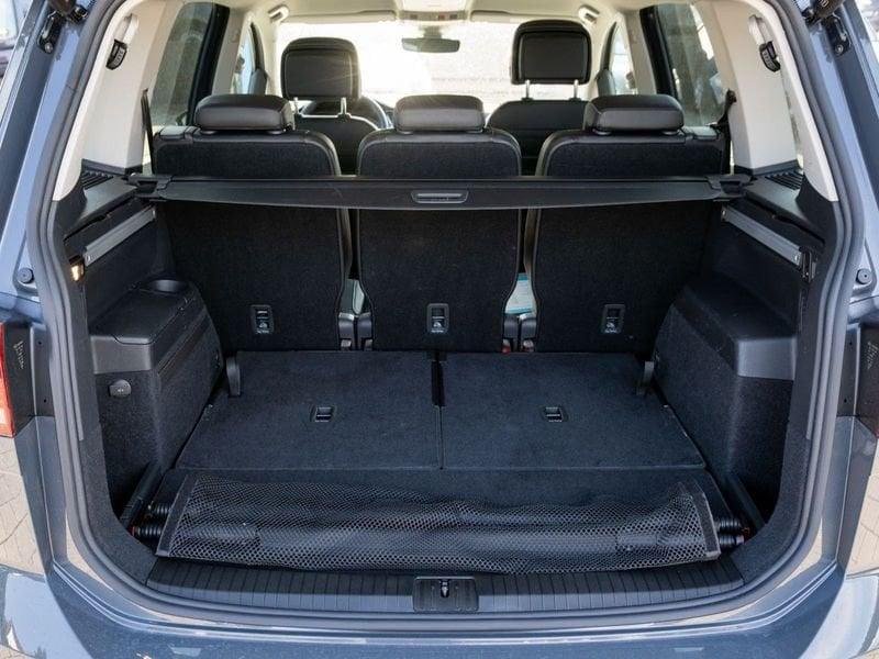 Volkswagen Touran 2.0 TDI SCR GOAL DSG LED Navi CarPlay 16" 7 Posti