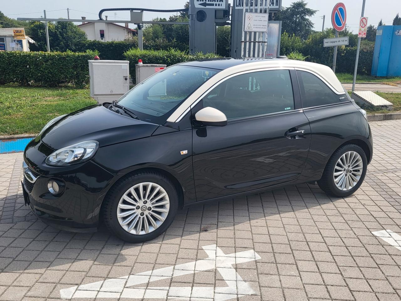Opel Adam 1.4 87 CV GPL Tech Black Jack