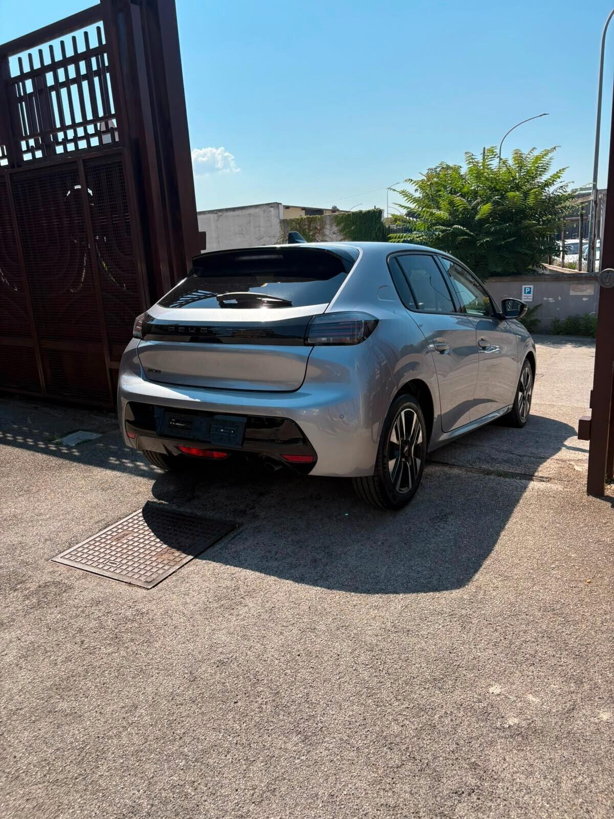 Peugeot 208 PureTech 100 Stop&Start 5 porte Allure