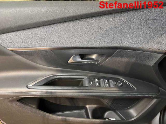 PEUGEOT 5008 II 2021 - 1.5 bluehdi Allure Pack s&s 130cv eat8