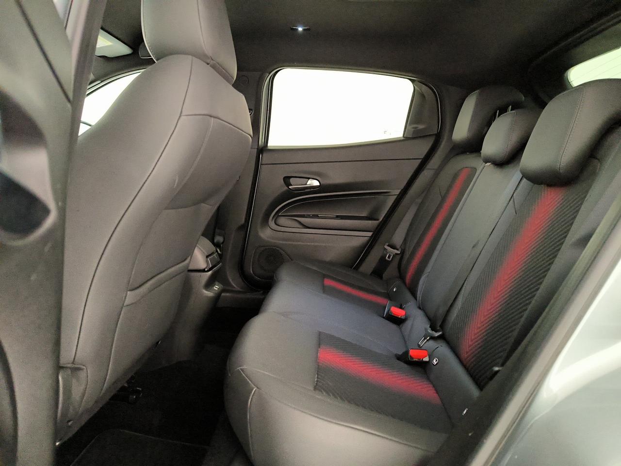 Alfa Romeo Junior 1.2 ibrida speciale 145cv edct6