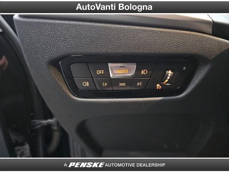 BMW Serie 3 318d Touring mhev 48V MSport auto