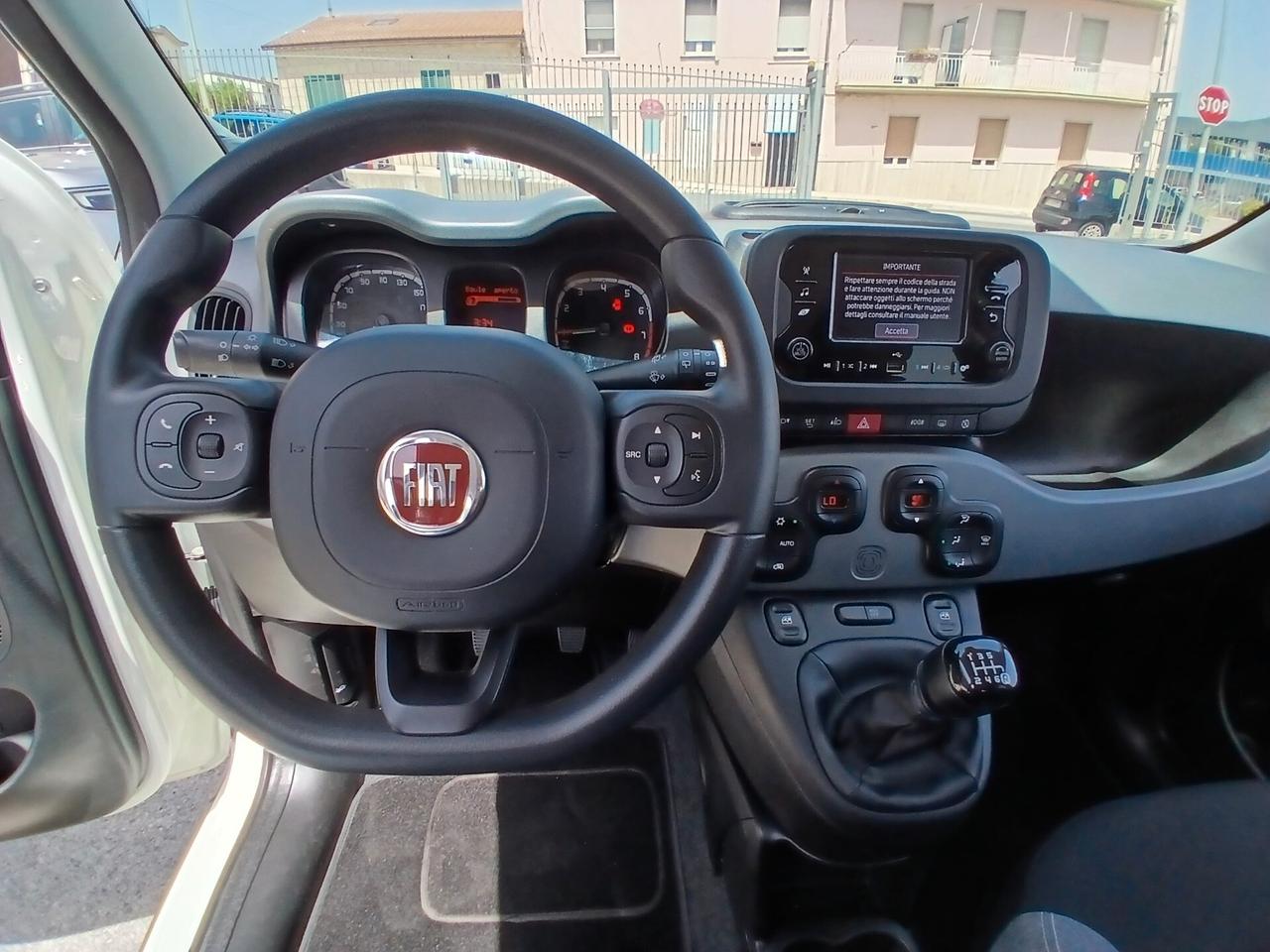 FIAT PANDA 1.0 HYBRID CITY LIFE 2023