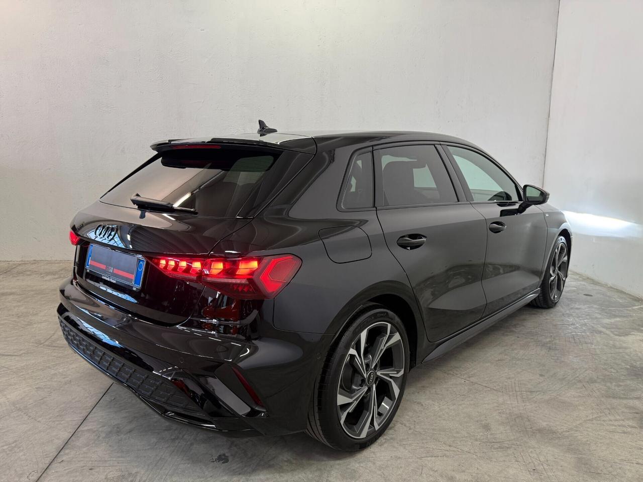 Audi A3 Sportback 1.5 Tfsi mhev S line Edition S Tronic ITALIANA - GARANZIA E TAGLIANDI GRATIS - NO VINCOLI FINANZIAMENTO