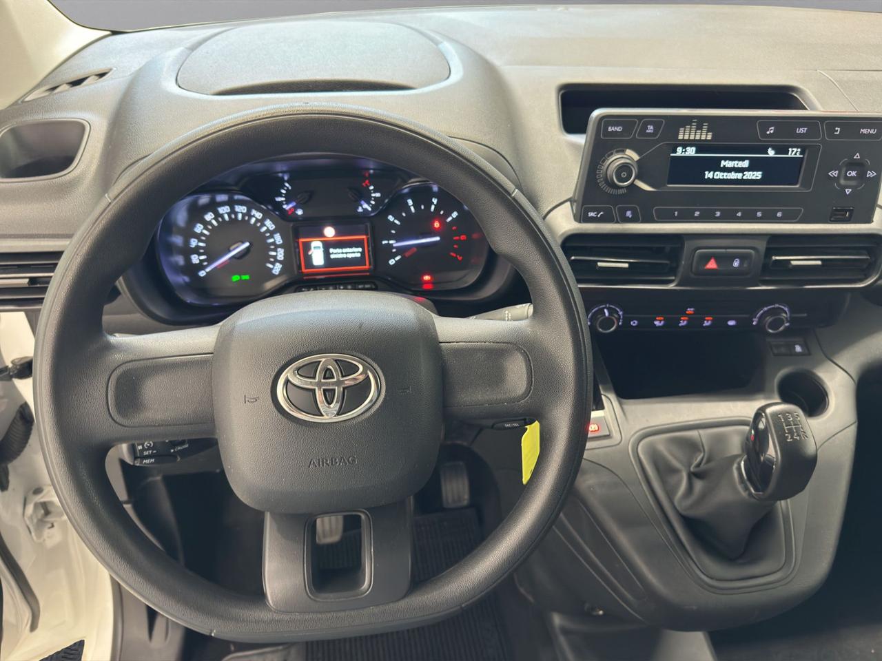 Toyota Proace City 1.5D 100cv S&S L1 S Ground