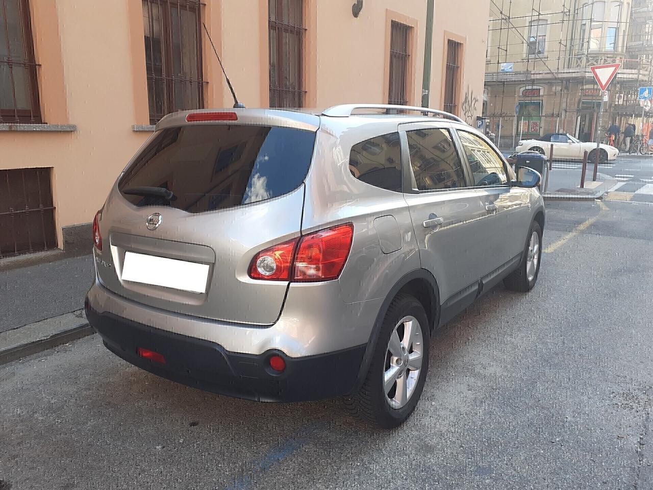 Nissan Qashqai 7 posti