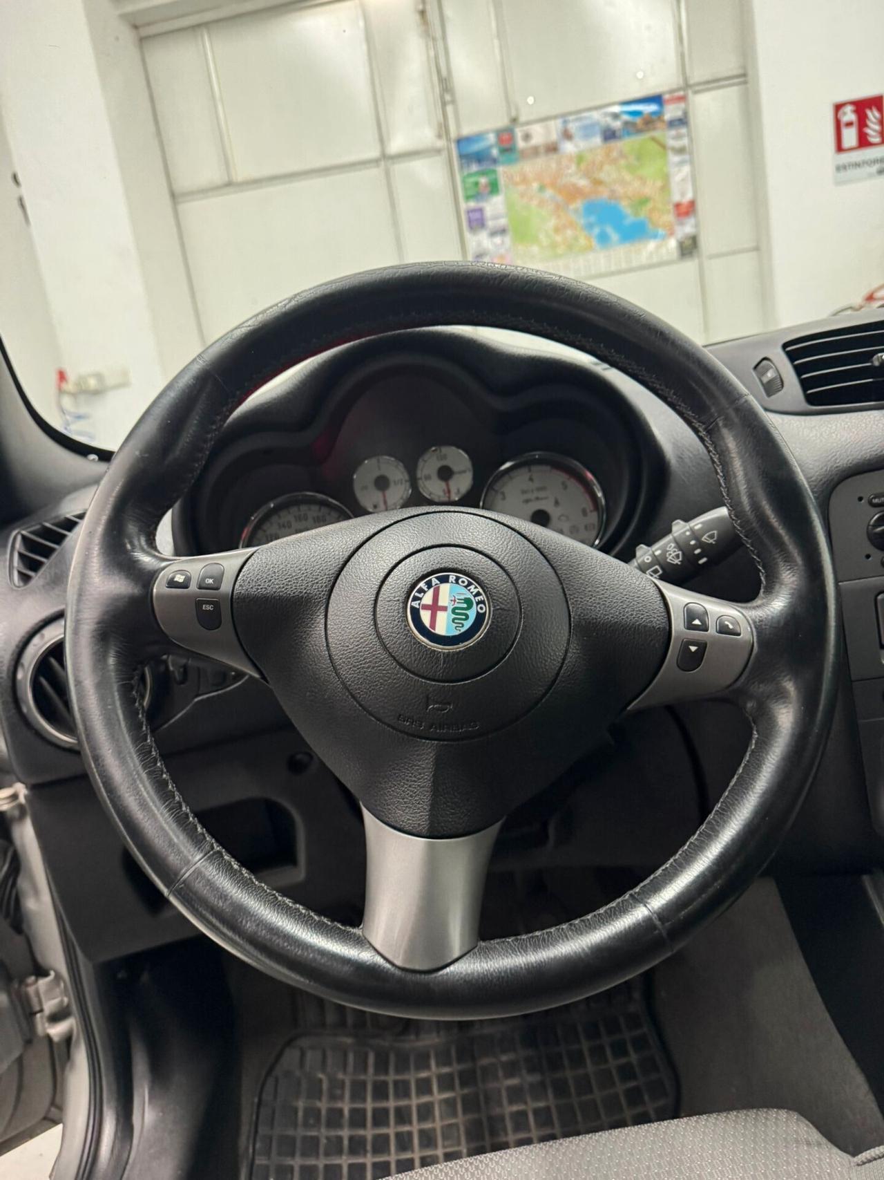 Alfa Romeo 147 1.9 JTD (120) 5 porte Exlusive