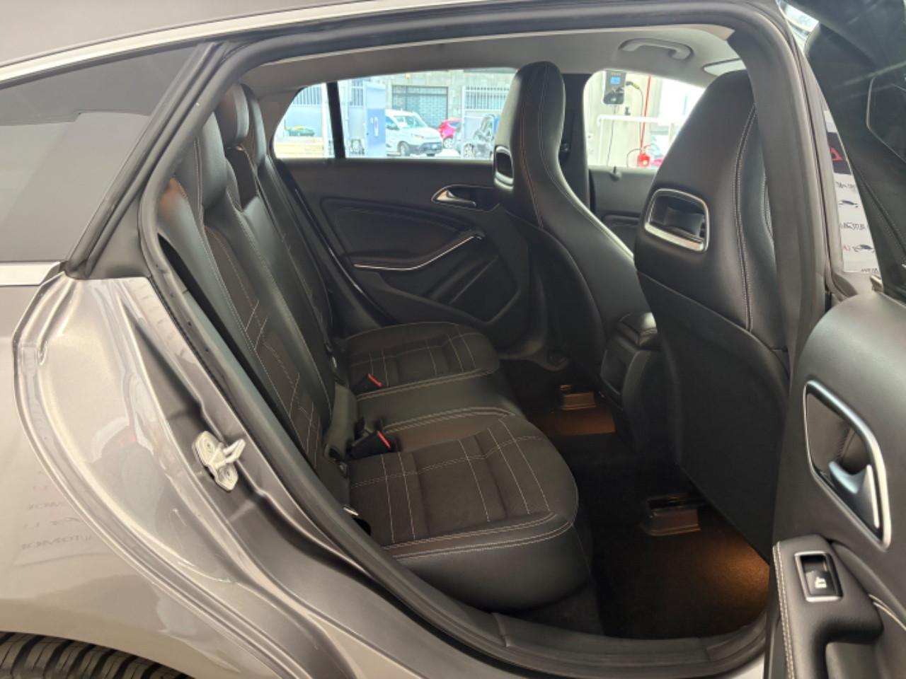 Mercedes CLA Shooting Brake 200 d (cdi) Premium auto