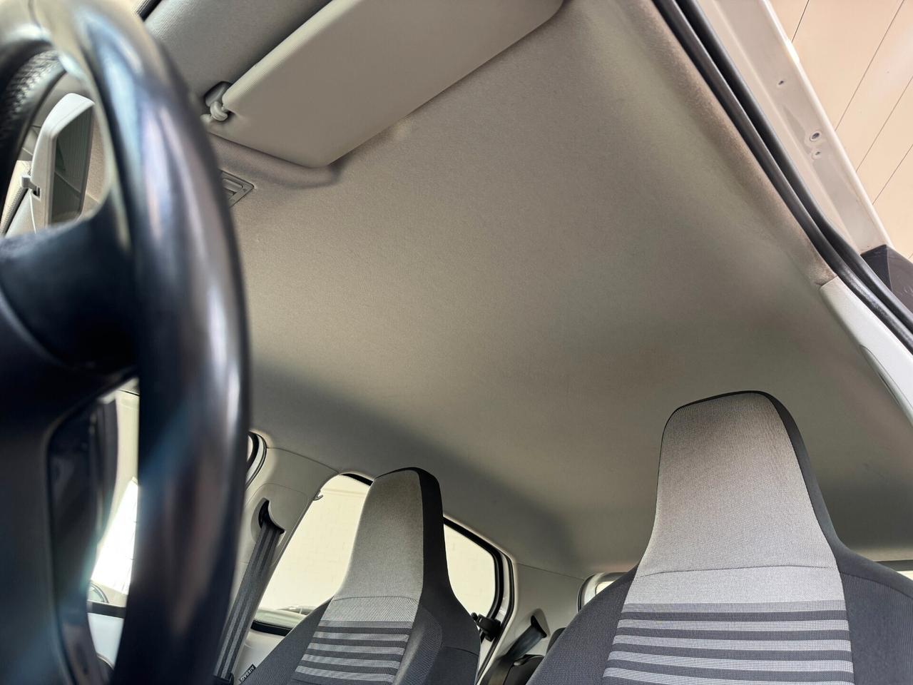 Volkswagen up! Move
