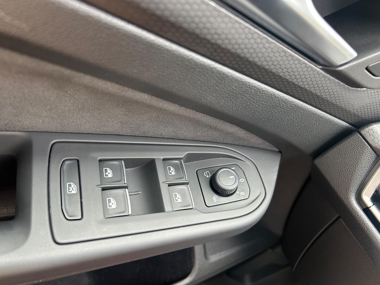 Volkswagen Golf GTI 2.0 TSI DSG